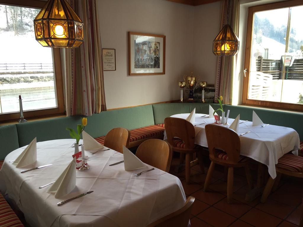 Landgasthof Knappenstuben Fieberbrunn Exterior foto